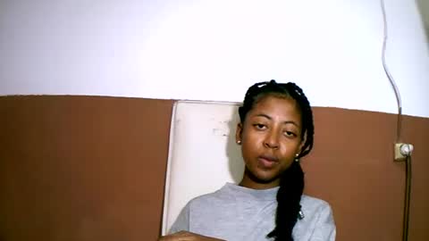 Snapshot of joliekah27 chatting on 02/15/25, 04:03 joliekah27 online show from 02/15/25, 04:03