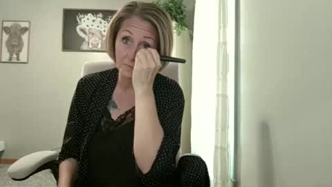 Jolie online show from 10/03/25, 12:35