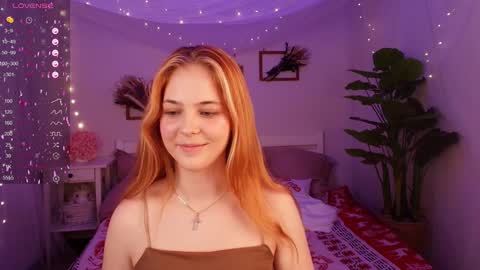 Snapshot of jolly_bean chatting on 01/30/25, 05:30 Polly  online show from 01/30/25, 05:30