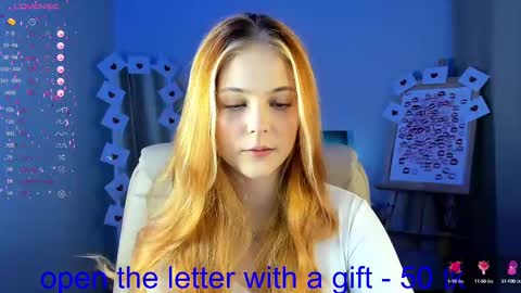 Snapshot of jolly_bean chatting on 02/12/25, 08:06 Polly  online show from 02/12/25, 08:06