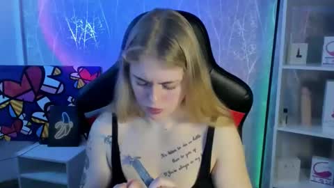 Jolly online show from 03/19/26, 02:48