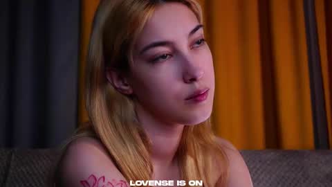 Viola online show from 03/09/26, 01:37