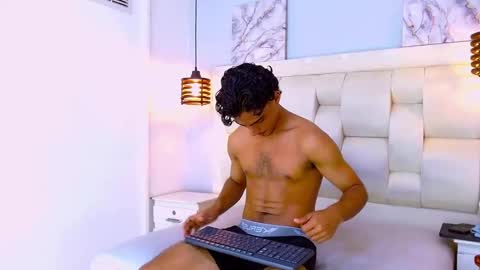 Jon  online show from 04/23/26, 06:43