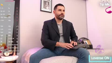 Snapshot of jonas_beard1 chatting on 04/25/26, 07:55 JONAS BEARD online show from 04/25/26, 07:55