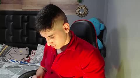 jonathancast08 online show from 02/17/25, 11:09