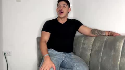 jonathancast08 online show from 04/18/26, 03:05