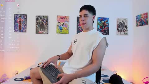 Instagram jonathanfit14 online show from 03/14/26, 09:53