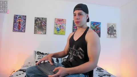 Instagram jonathanfit14 online show from 04/04/26, 09:45