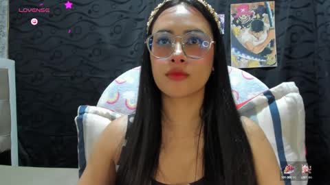 Snapshot of jonathanrwick chatting on 12/19/24, 04:56 Janna online show from 12/19/24, 04:56