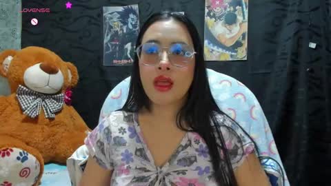 Snapshot of jonathanrwick chatting on 01/23/25, 05:35 Janna online show from 01/23/25, 05:35