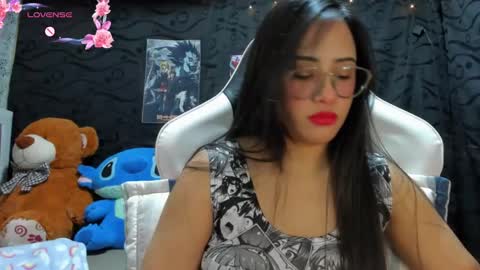 Snapshot of jonathanrwick chatting on 02/16/25, 03:58 Janna online show from 02/16/25, 03:58