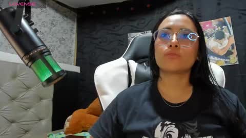 Snapshot of jonathanrwick chatting on 03/01/25, 11:06 Janna online show from 03/01/25, 11:06