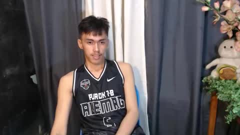 Snapshot of jonel_xx chatting on 02/06/26, 01:03 jonel online show from 02/06/26, 01:03