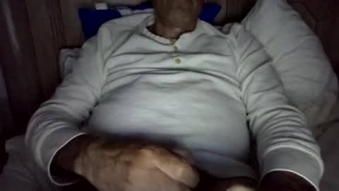 Snapshot of jonlovespussy6969 chatting on 05/24/26, 12:59 John loves pussy online show from 05/24/26, 12:59