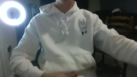 jonlow1 online show from 09/17/25, 10:44