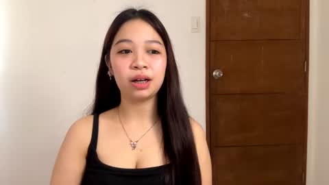 Snapshot of jonnaandalora chatting on 07/17/26, 05:25 Brianna online show from 07/17/26, 05:25