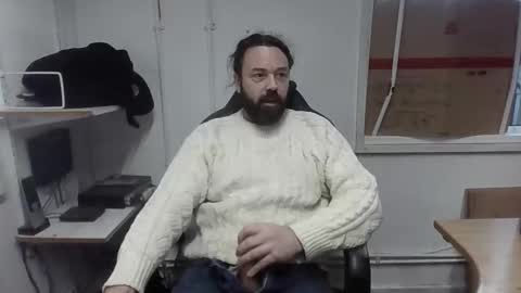 Snapshot of jonnyb9876 chatting on 11/28/25, 09:56 jonnyb9876 online show from 11/28/25, 09:56