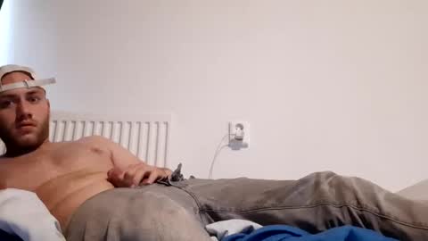 J online show from 09/10/25, 03:56