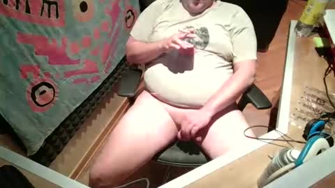 jonnyfreesolo online show from 10/19/25, 01:39