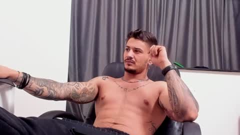 jonnyporn1 online show from 01/19/25, 08:51