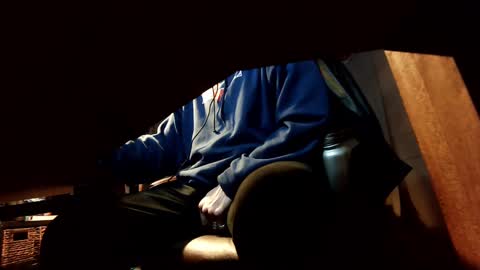 Snapshot of jontn_swift chatting on 02/24/25, 06:38 Jonathon Swift online show from 02/24/25, 06:38