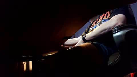 Snapshot of jontn_swift chatting on 09/13/25, 05:29 Jonathon Swift online show from 09/13/25, 05:29