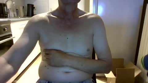 Snapshot of jop55 chatting on 06/20/26, 06:00 Jop55 online show from 06/20/26, 06:00