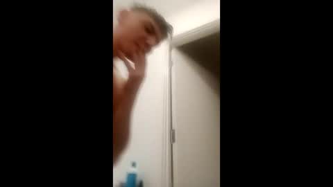 Snapshot of jordan25willllllyyyy chatting on 01/18/25, 02:33 big sexy di online show from 01/18/25, 02:33