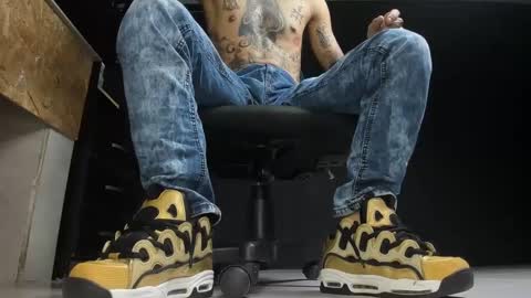 jordan33blake online show from 01/31/25, 01:23