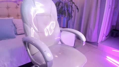 JORDAN online show from 10/05/25, 01:48