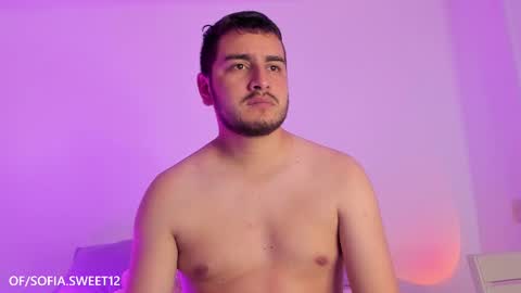 Snapshot of jordy_and_sofi chatting on 10/02/25, 02:40 JORDY AND SOFI online show from 10/02/25, 02:40