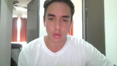 Snapshot of jorge124345 chatting on 06/21/26, 09:28 Babyface online show from 06/21/26, 09:28