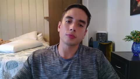 Snapshot of jorge124345 chatting on 07/26/26, 08:27 Babyface online show from 07/26/26, 08:27