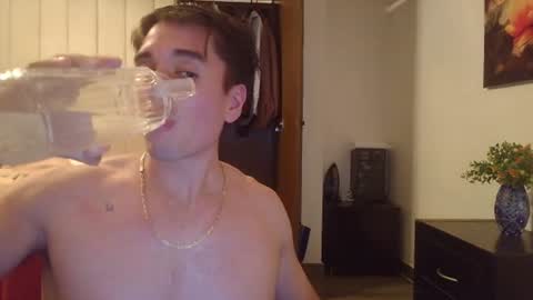 Snapshot of jorge124345 chatting on 07/31/26, 05:07 Babyface online show from 07/31/26, 05:07