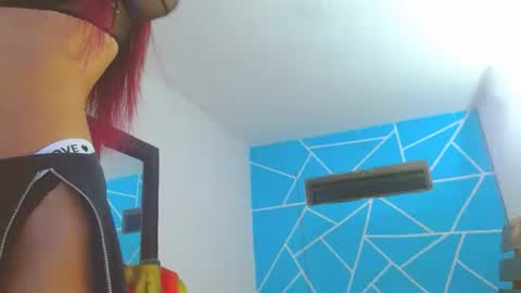 perryt 420 online show from 12/19/25, 03:13