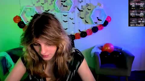 jose_fairy online show from 10/28/25, 09:57