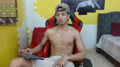 jose_sexycumm online show from 12/05/25, 08:27