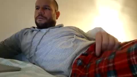 Js online show from 01/01/25, 08:58