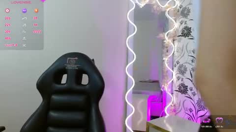 Joselyn  online show from 03/30/26, 03:24