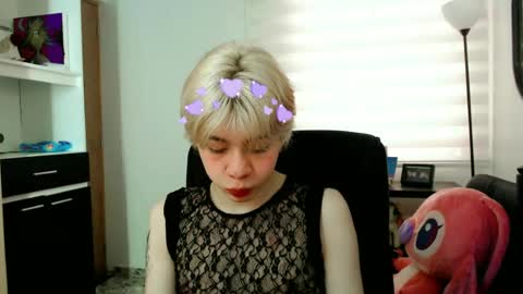 Snapshot of joseon_cute chatting on 06/14/26, 05:04 joseon_cute online show from 06/14/26, 05:04