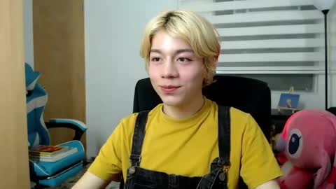 Snapshot of joseon_cute chatting on 07/09/26, 01:09 joseon_cute online show from 07/09/26, 01:09