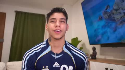 Snapshot of josep_davies chatting on 07/20/26, 12:58 Josep online show from 07/20/26, 12:58