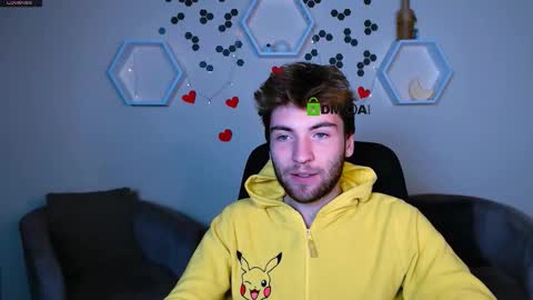 joseph_bear_ online show from 10/08/25, 07:11