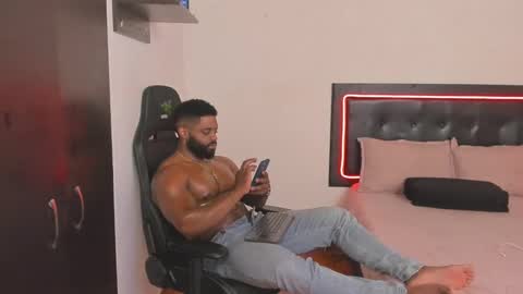 joseph palacios online show from 09/12/25, 07:58