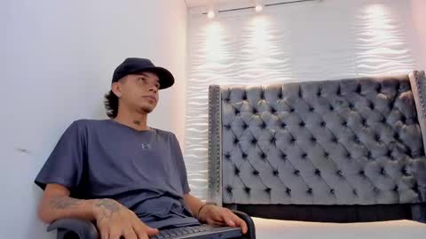 joseph_vans online show from 05/05/26, 03:36