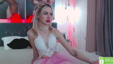 josephine_rowe online show from 03/03/26, 04:51