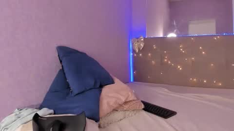 Josephine online show from 03/26/26, 02:44