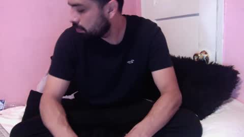 Snapshot of josephs1990 chatting on 02/05/25, 10:12 josephs1990 online show from 02/05/25, 10:12