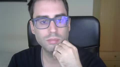 Jose online show from 10/18/25, 03:35