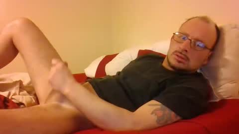 Snapshot of josh4824 chatting on 01/16/25, 04:17 josh4824 online show from 01/16/25, 04:17